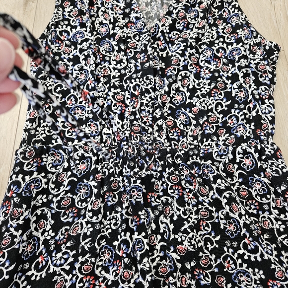 GAP Dress, Size Small, Black/Multi Foral - Picture 5 of 11